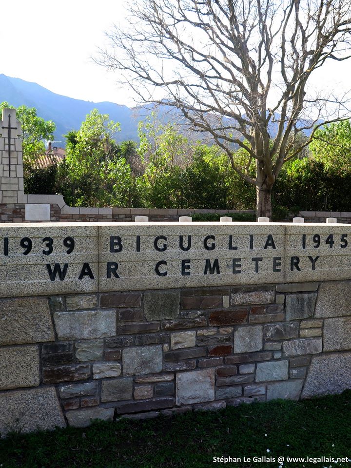 war_cemetery_corsica_1